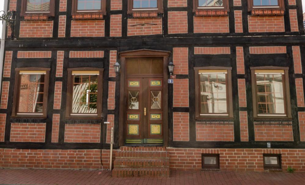 ao-8354-14492-1734365649.jpg