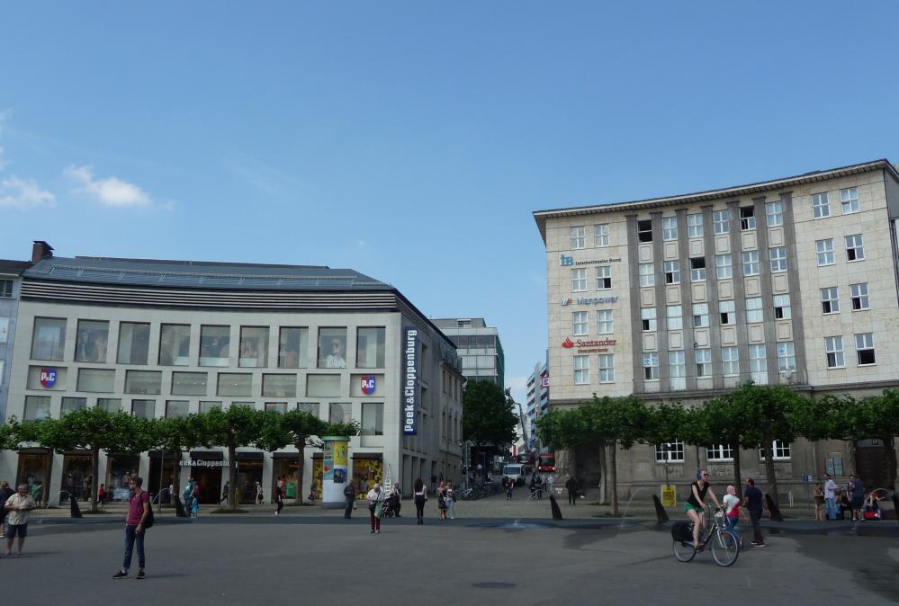 ao-372-3536-1530284601.jpg