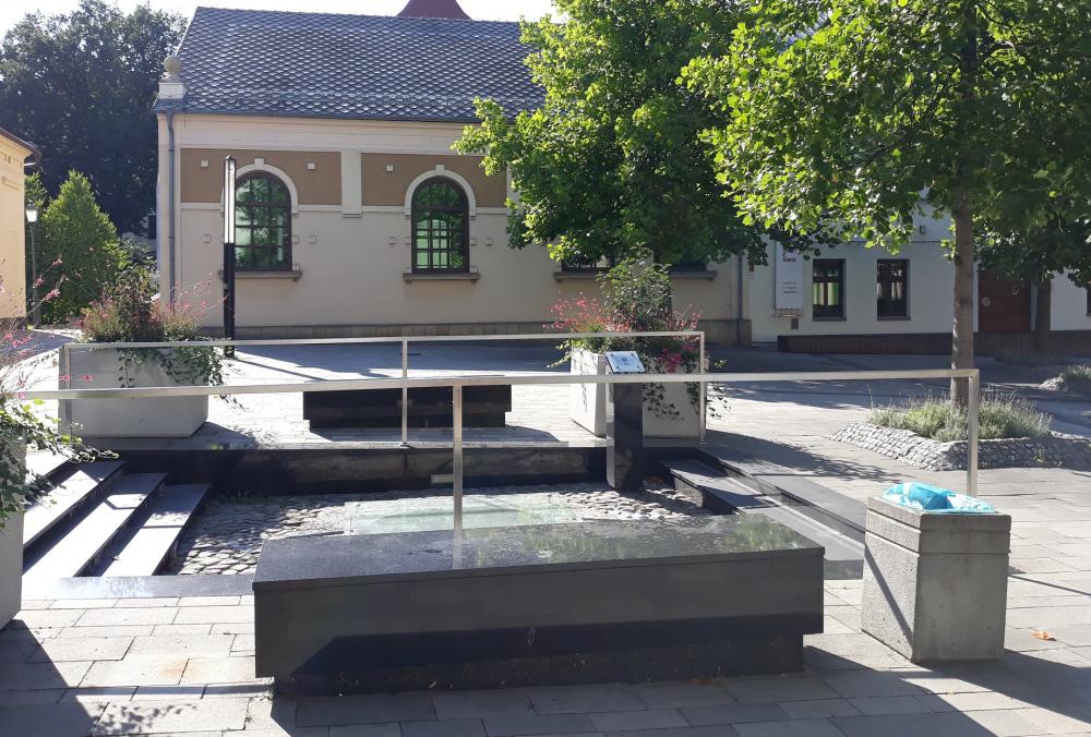 ao-4347-4365-1537802627.jpg